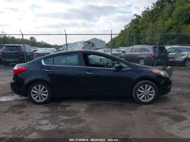 KNAFX4A88E5180322 KIA FORTE EX