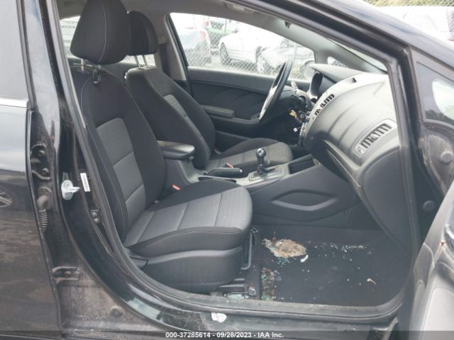 KNAFX4A88E5180322 KIA FORTE EX