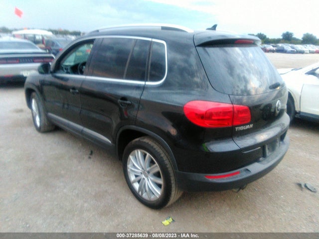 WVGAV7AX4FW508032 Volkswagen Tiguan Sel