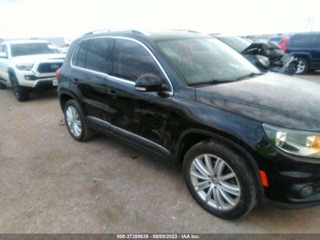 WVGAV7AX4FW508032 Volkswagen Tiguan Sel
