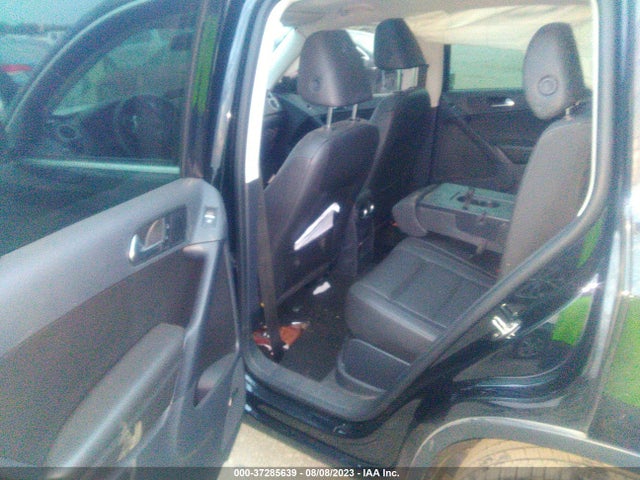 WVGAV7AX4FW508032 Volkswagen Tiguan Sel