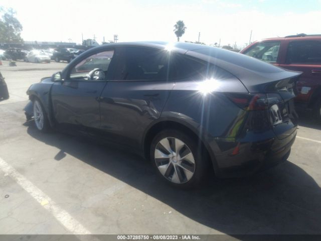 7SAYGDEE6NF511105 Tesla Model Y Long Range
