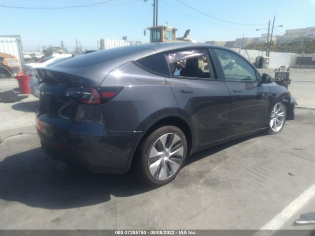 7SAYGDEE6NF511105 Tesla Model Y Long Range