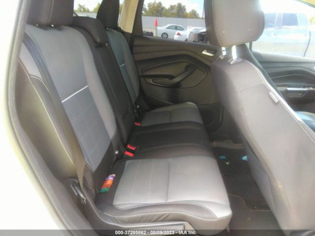 1FMCU0GX5EUE11832 Ford ESCAPE SE