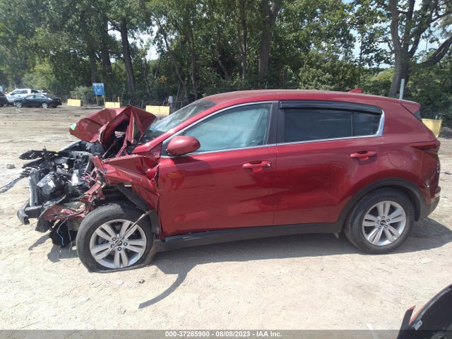 2018 KIA SPORTAGE LX VIN: KNDPMCAC7J7318641