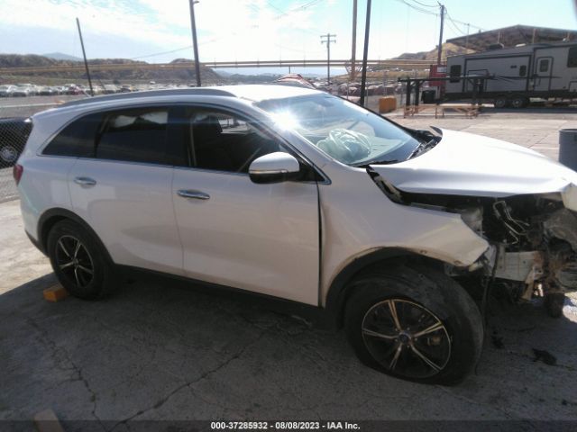 5XYPG4A56JG375981 KIA Sorento Lx V6