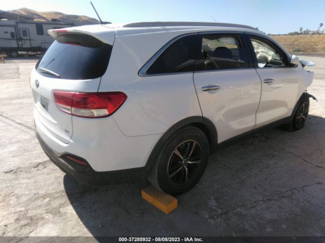 5XYPG4A56JG375981 KIA Sorento Lx V6