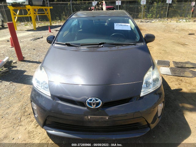Toyota Prius Four 2015 JTDKN3DUXF0397959 Image 4