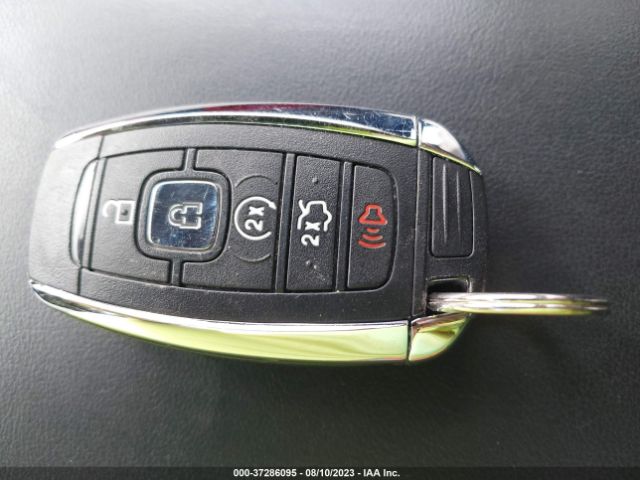 3LN6L5F98HR645135 Lincoln Mkz Reserve