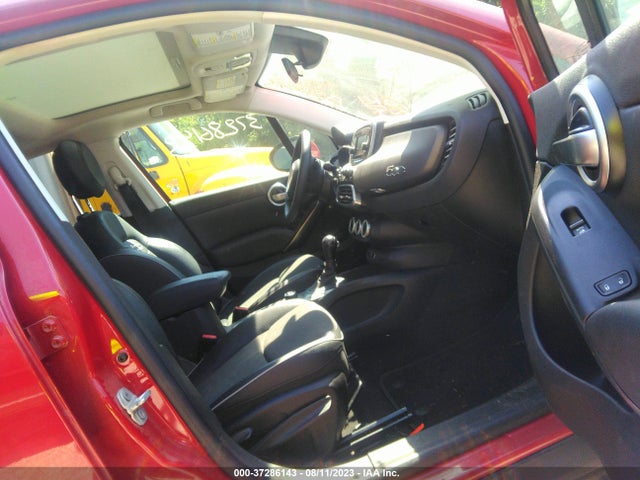 2017 FIAT 500X ZFBCFXCB1HP524846 Photo 4