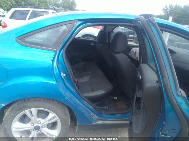 1FADP3F23EL118255 Ford FOCUS SE