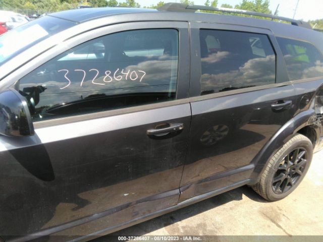 3C4PDCBBXKT701363 Dodge JOURNEY SE
