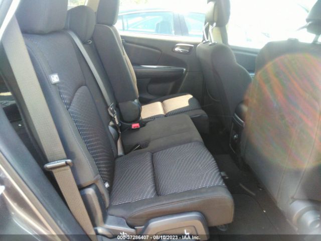 3C4PDCBBXKT701363 Dodge JOURNEY SE