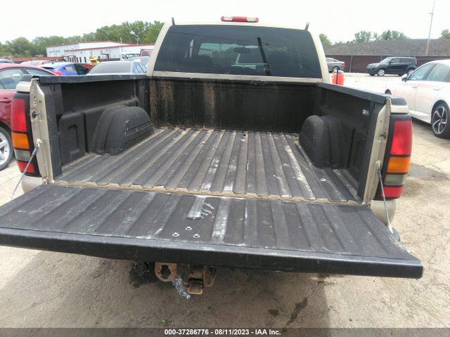 2006 GMC SIERRA 1500 SLE1 VIN: 2GTEK13T061244756