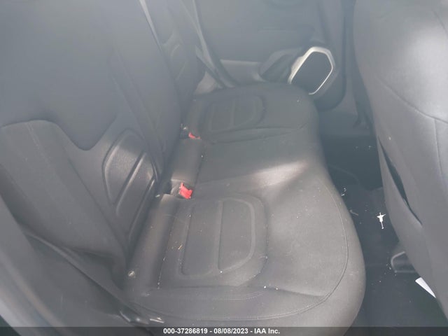 2019 JEEP RENEGADE LATITUDE VIN: ZACNJABB9KPJ84159