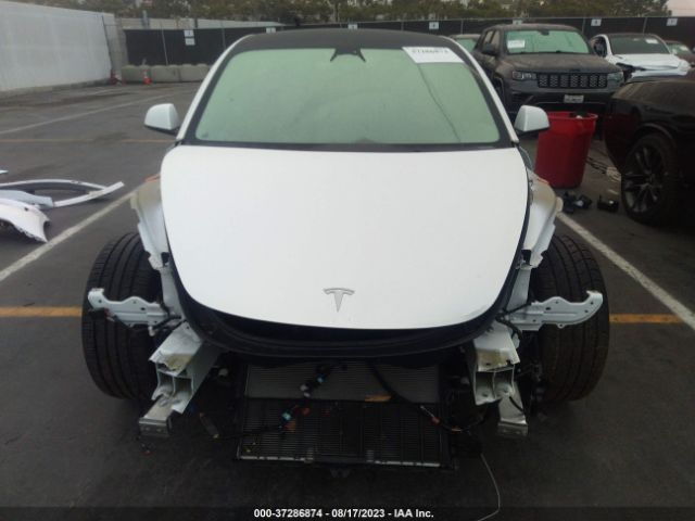 5YJ3E1EA6NF311172 Tesla MODEL 3