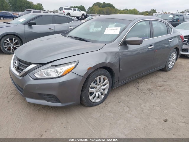Nissan Altima 2.5 S 2017 1N4AL3AP9HC162007 Image 2