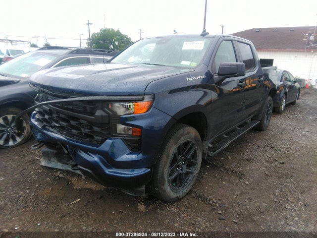 Chevrolet Silverado 1500 Custom 2022 1GCPDBEK4NZ621771 Image 2