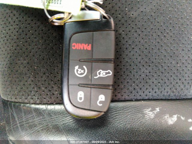1C4RJEAG0KC844280 Jeep Grand Cherokee Altitude