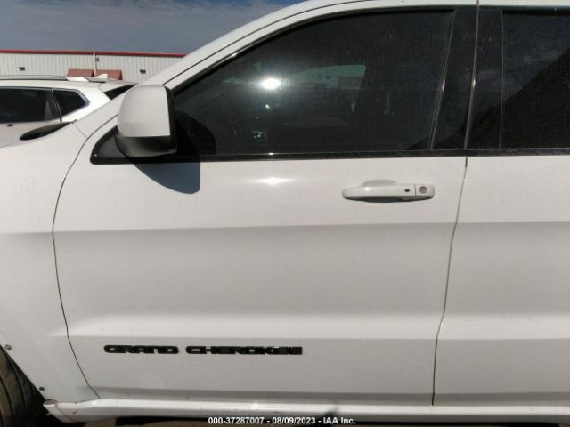 1C4RJEAG0KC844280 Jeep Grand Cherokee Altitude