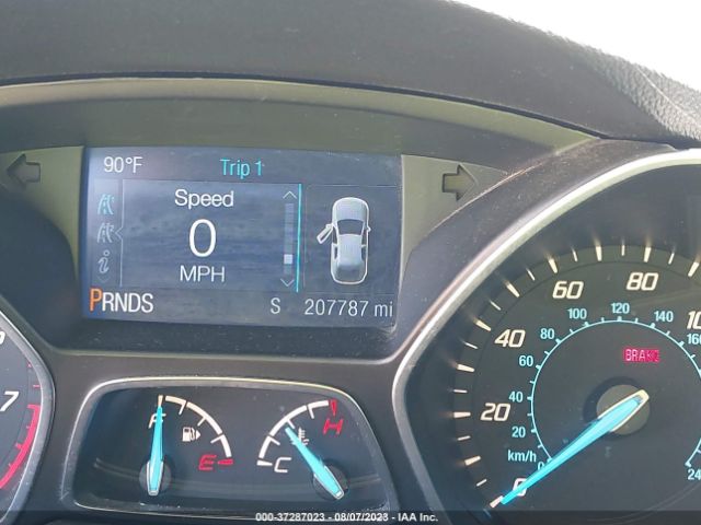 1FMCU0F70EUE28197 Ford ESCAPE S