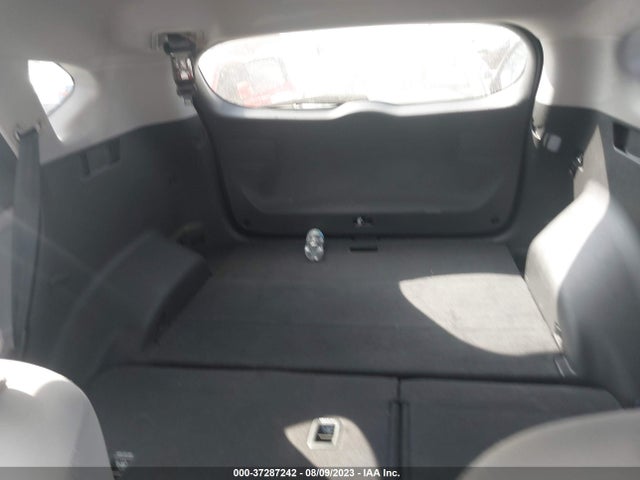 2016 HYUNDAI TUCSON SE VIN: KM8J33A43GU070850
