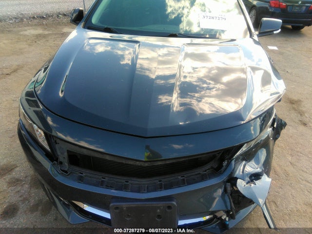 Chevrolet IMPALA LT 2018 2G1105S30J9133432 Image 10