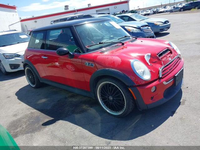 2006 MINI COOPER HARDTOP WMWRE33526TN26135