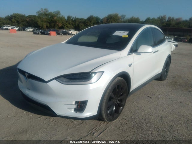 Tesla Model X Long Range 2020 5YJXCBE29LF247437 Image 2