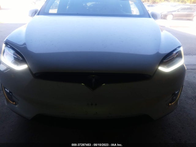 Tesla Model X Long Range 2020 5YJXCBE29LF247437 Image 13