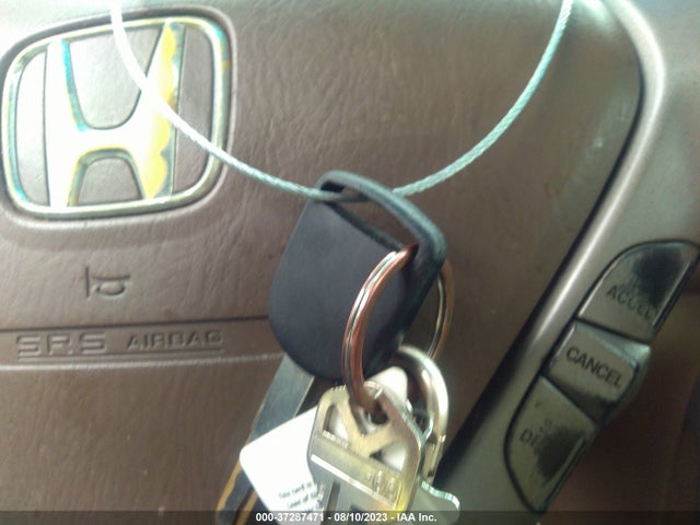 2007 HONDA PILOT EX-L VIN: 2HKYF18527H522178