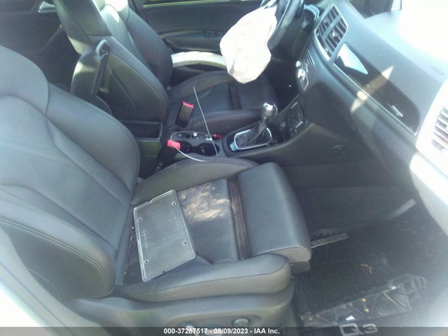 WA1HCCFSXJR017688 Audi Q3 Premium Plus