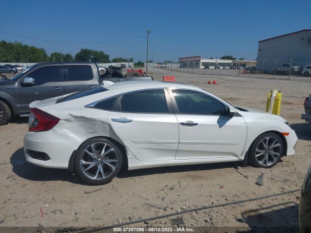 JHMFC1F95KX004387 Honda Civic Sedan Touring