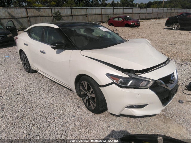 2016 1N4AA6AP2GC404576 main image
