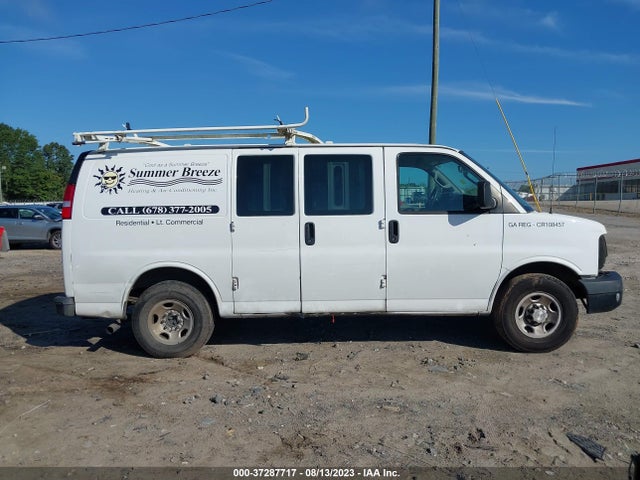 Chevrolet EXPRESS CARGO VAN 2018 1GCWGAFP0J1338803 Image 14