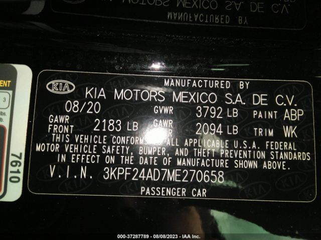 3KPF24AD7ME270658 KIA Forte Lxs