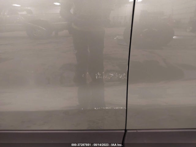 2018 SUBARU FORESTER PREMIUM VIN: JF2SJAEC3JH554426