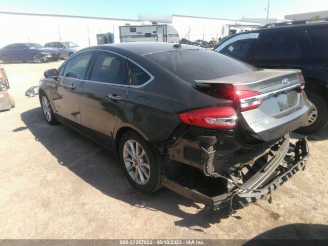 3FA6P0PUXHR141769 Ford Fusion Energi Se