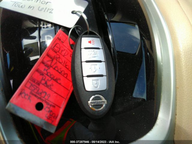 5N1AT2MT4GC759279 Nissan Rogue Sl
