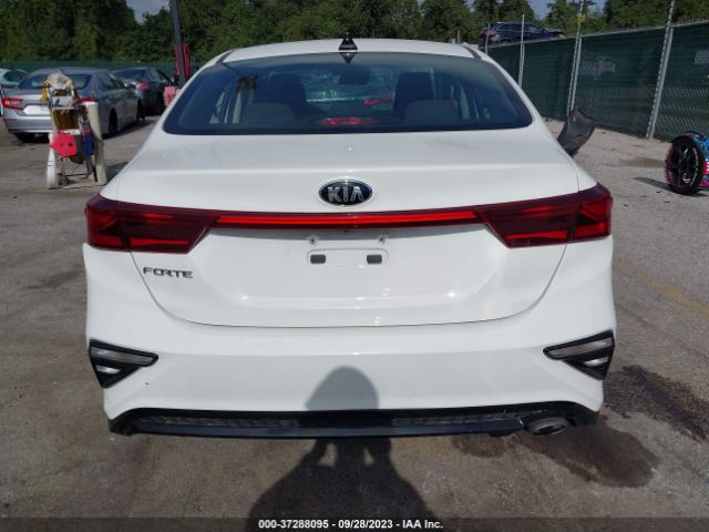 3KPF24AD9KE121486 KIA Forte Lxs