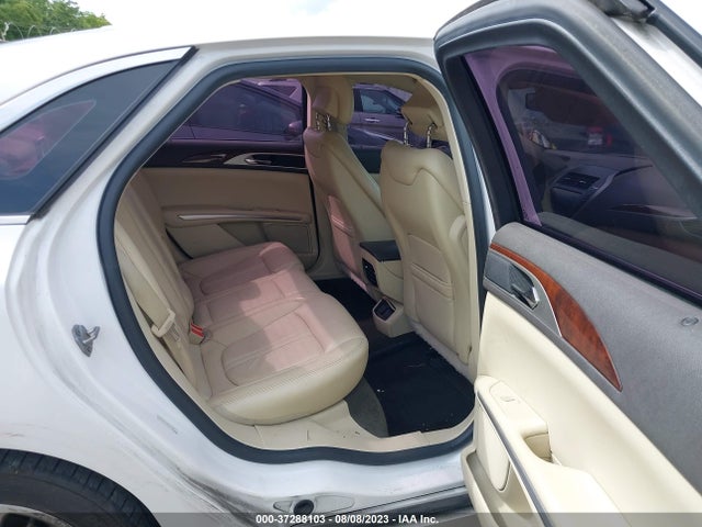2014 LINCOLN MKZ HYBRID VIN: 3LN6L2LU7ER805539