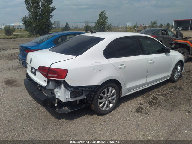 3VWD17AJ3FM258871 Volkswagen Jetta Sedan 1.8t Se