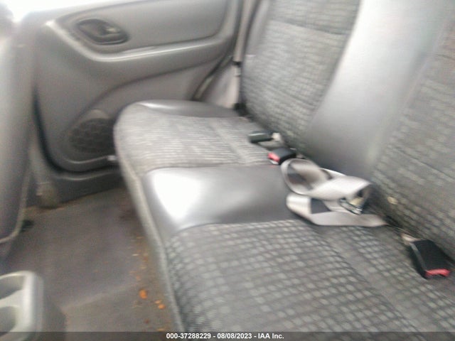 2002 FORD ESCAPE XLS CHOICE VIN: 1FMYU02152KA15268