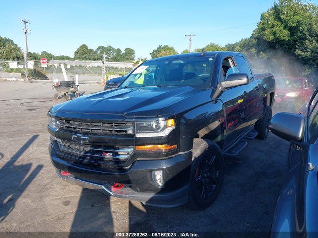 Chevrolet Silverado 1500 Lt 2017 1GCVKREC0HZ394467 Image 2