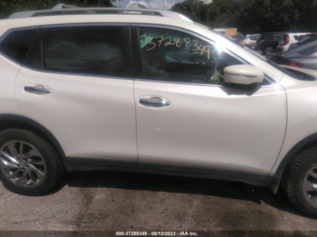 5N1AT2MVXFC920461 Nissan Rogue Sl