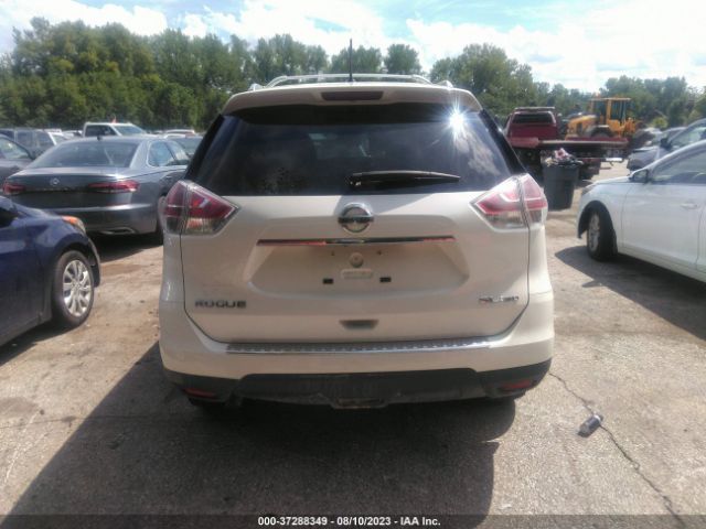 5N1AT2MVXFC920461 Nissan Rogue Sl