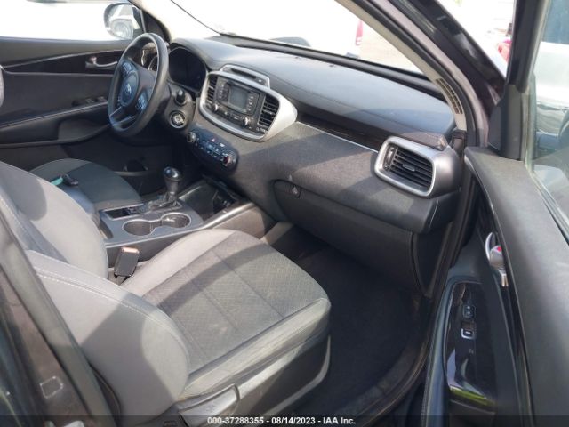 5XYPGDA59HG312626 KIA Sorento Lx V6