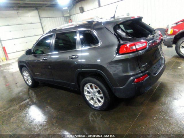 1C4PJMCB7HW647567 Jeep Cherokee Latitude