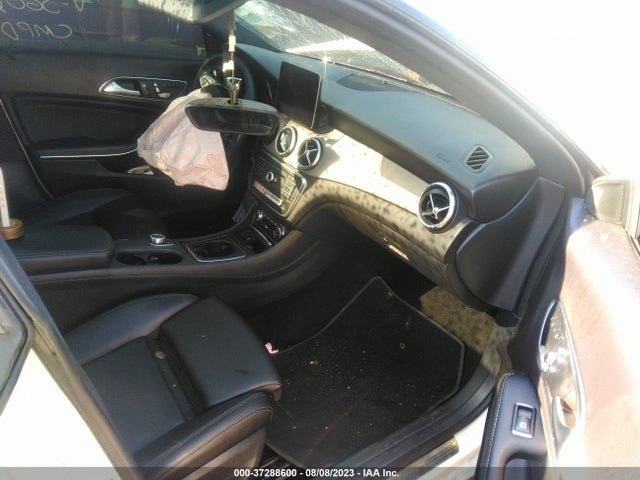 2018 MERCEDES-BENZ CLA 250 VIN: WDDSJ4EB2JN563603