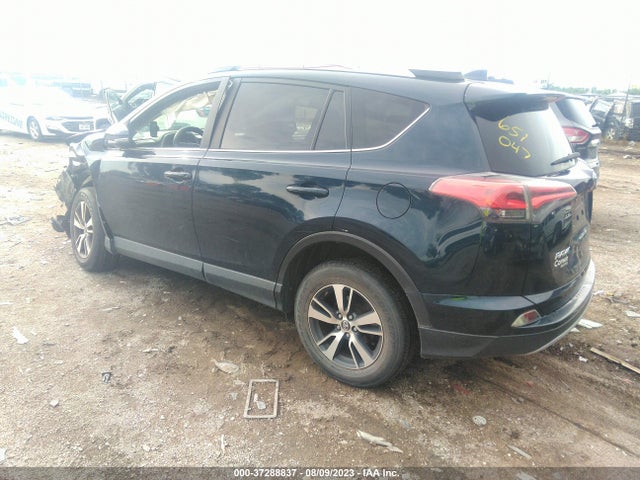 2017 TOYOTA RAV4 XLE VIN: JTMRFREV6HJ135407